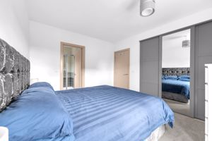 Photo 32- click for photo gallery